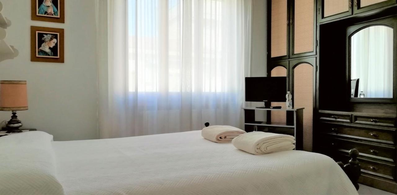 L'Alloggio Di Anna Maria Camera Con Bagno Privato Empoli Buitenkant foto